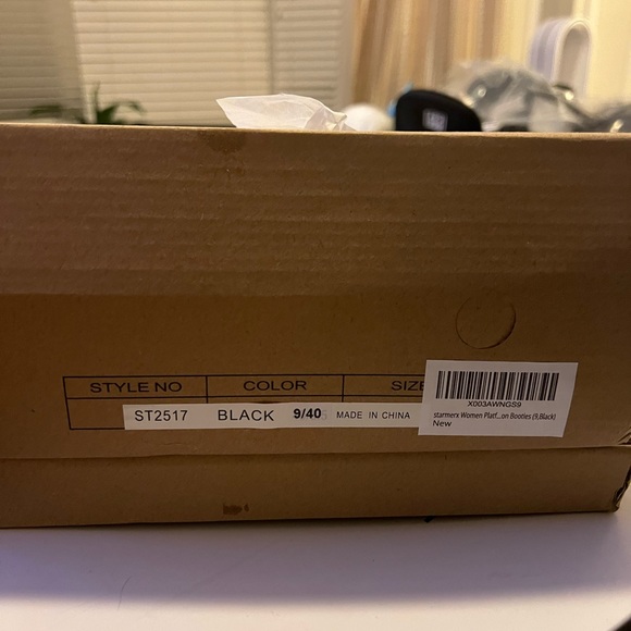 Black Platform Ankle Boots - Picture 4 of 6